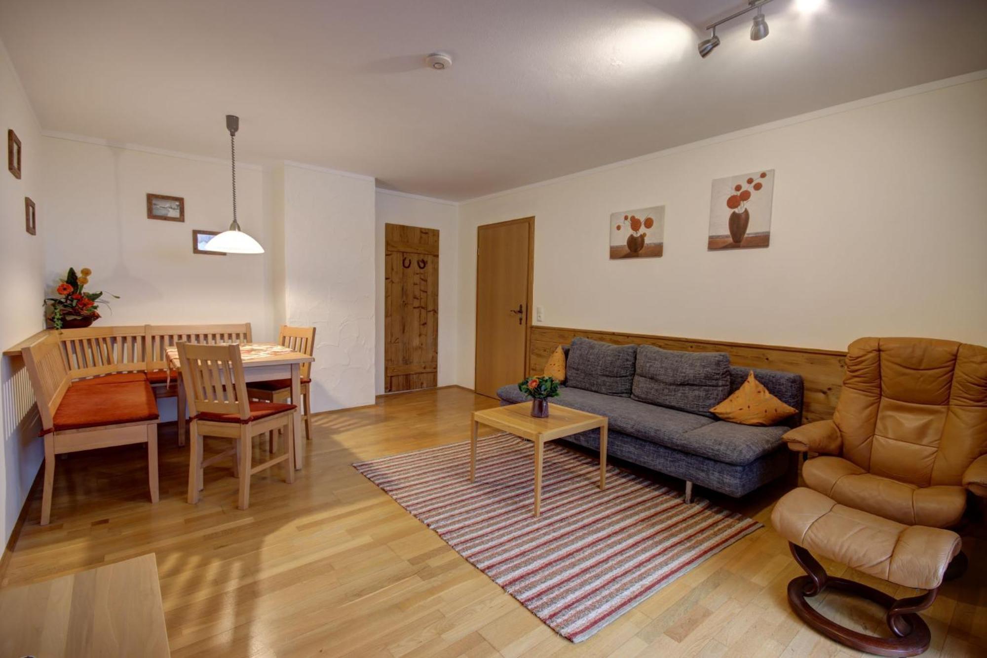 Beim Bretzner - Chiemgau Karte Apartment อินเซลล์ ภายนอก รูปภาพ